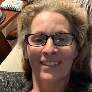 Meet your Posher, Elisabeth